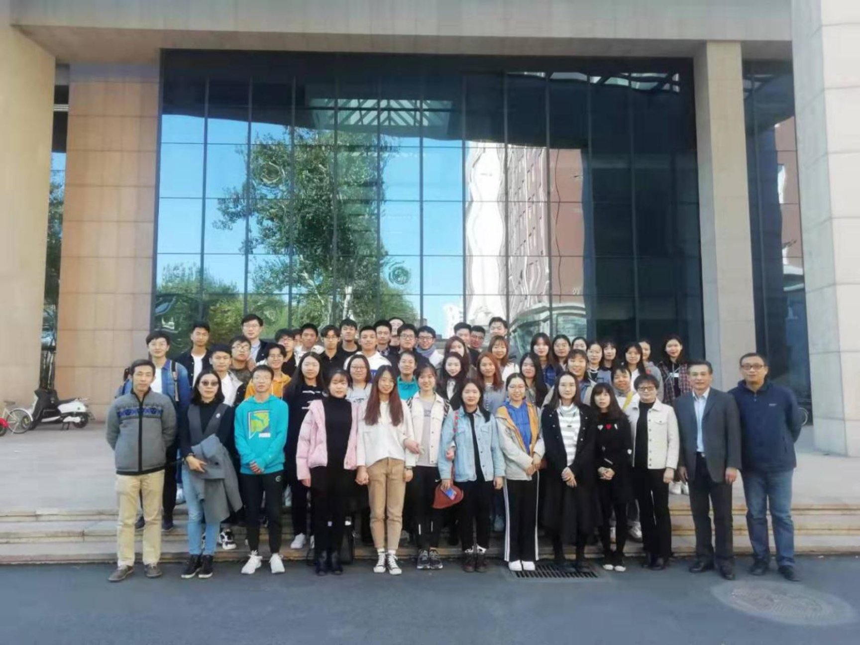 05cf0ed68acc789351ee863c0d8cedc